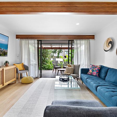 Stylish Townhouse, Private Courtyard Walk To Beach Noosaville Exteriör bild