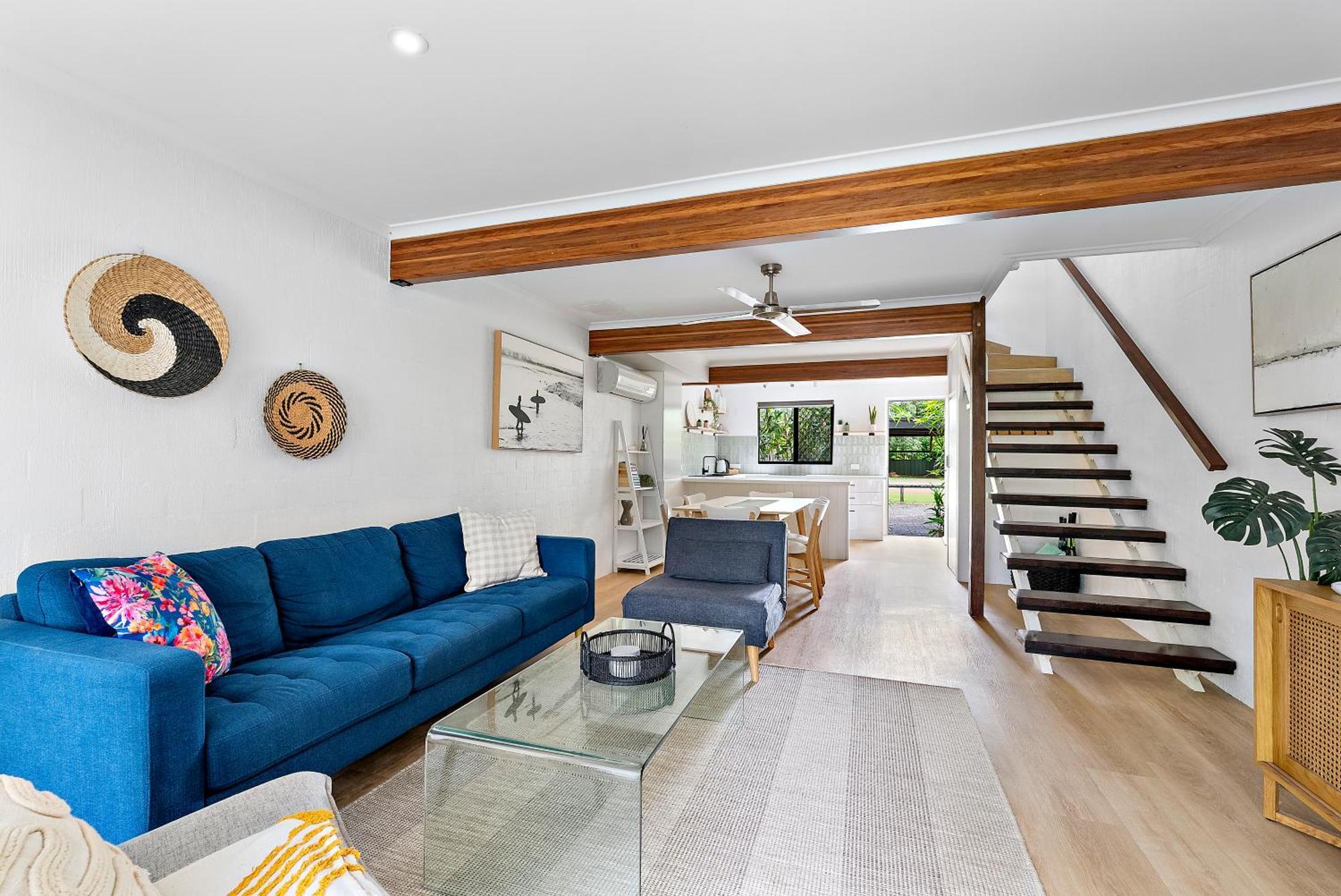 Stylish Townhouse, Private Courtyard Walk To Beach Noosaville Exteriör bild